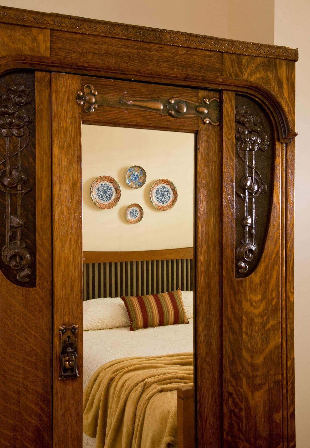 Embassy Circle Bed & Breakfast